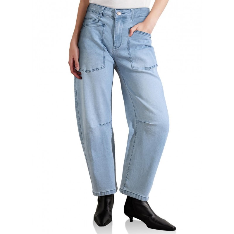 Fashionable Washed High-Waist Jeans For Women